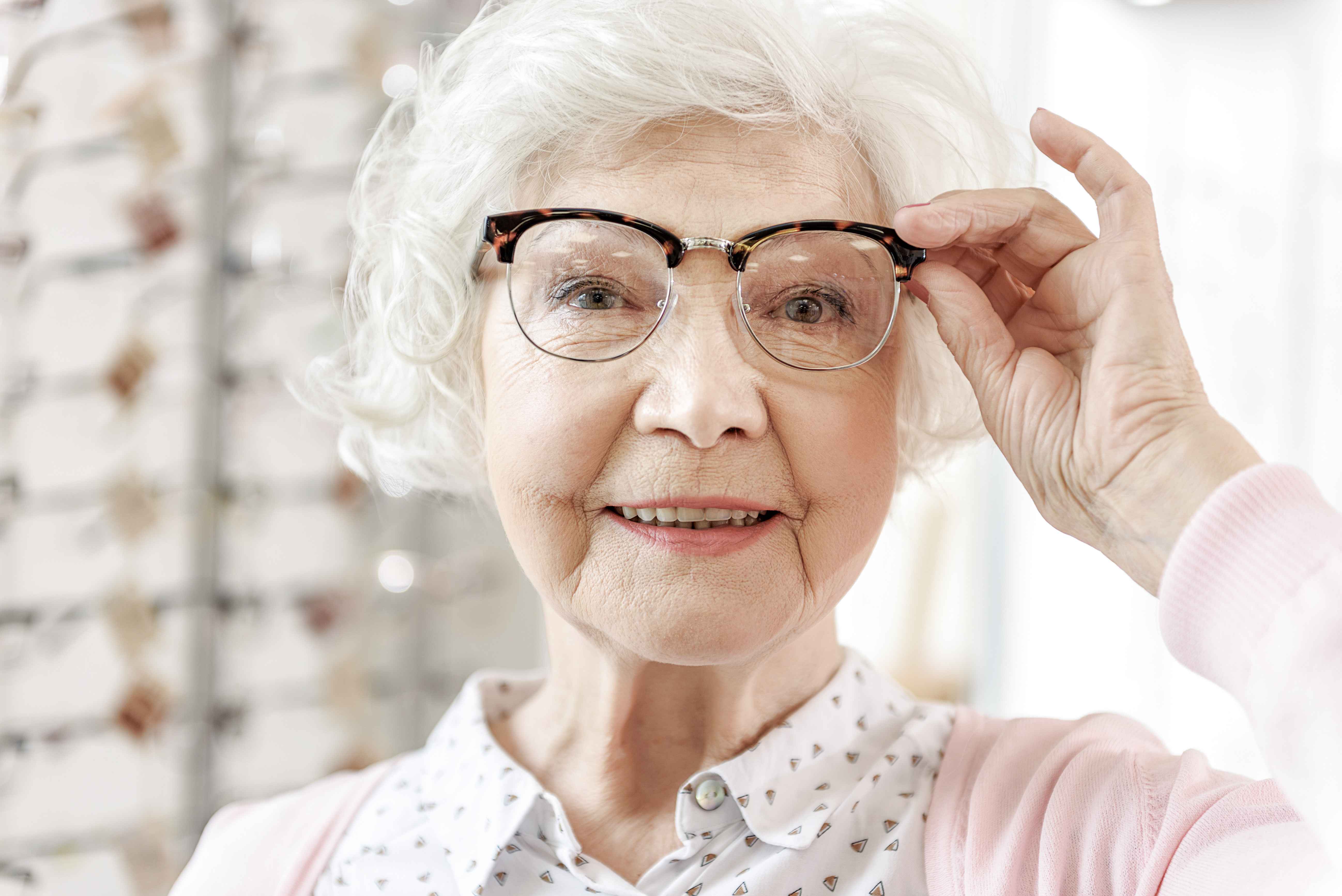 不想满脸长老年斑？学会这3招，让你拥有好气色