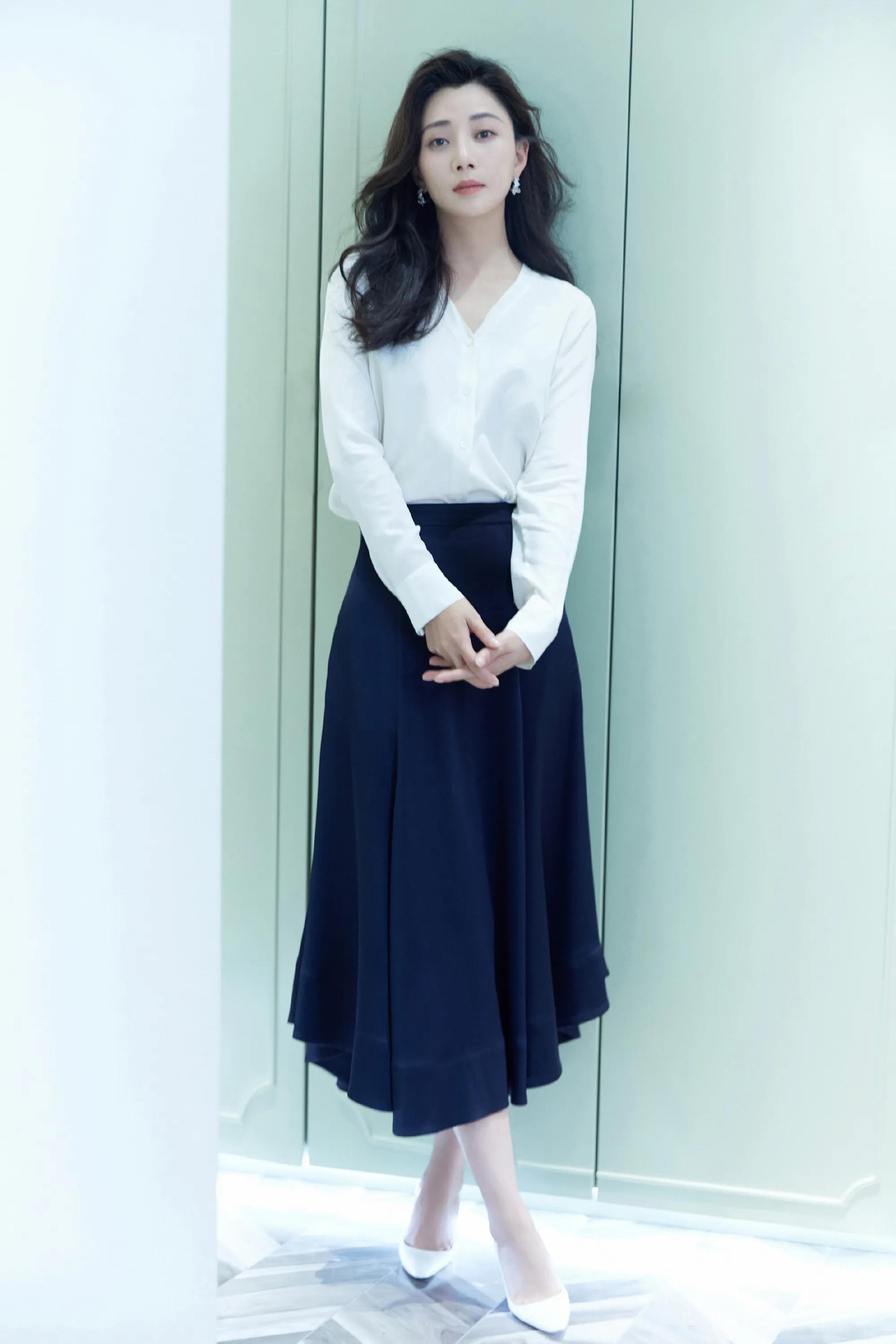 殷桃｜女神真美