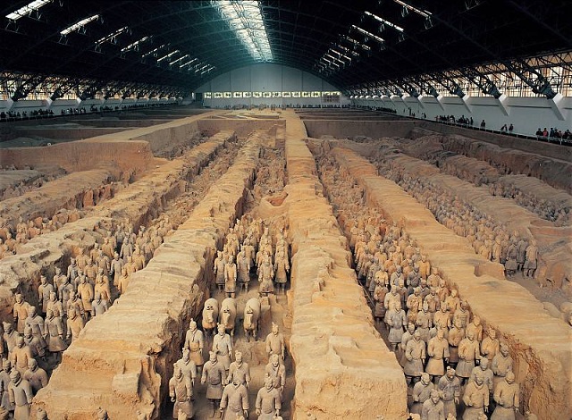 问世之后,考古界对秦国有了更多的好奇,进而掀起了一股寻找秦墓的热潮