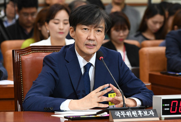 韩国大选启示录：挨打不立正，江山拱手送