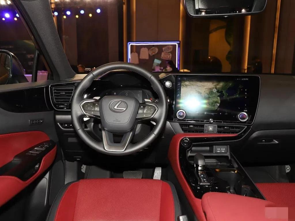 雷克萨斯NX 2022款