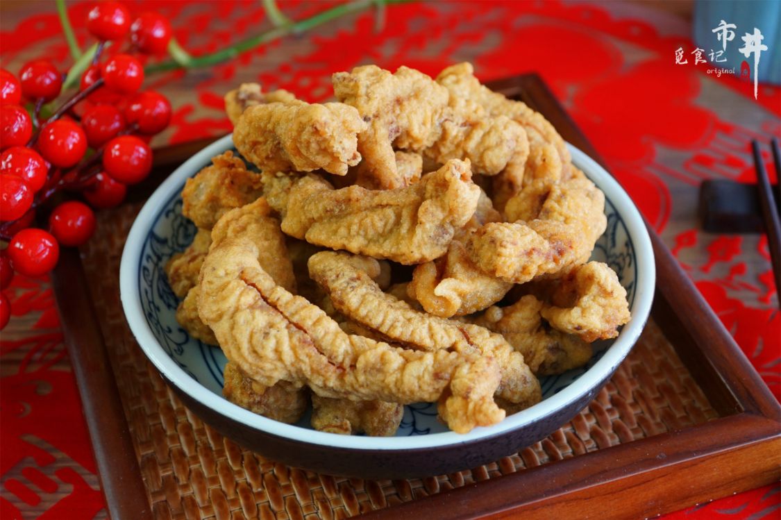 炸小酥肉，面糊记得用这3样混合就行了，外酥里嫩，放凉也好吃