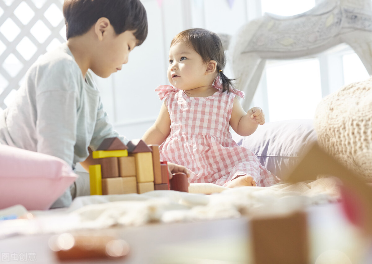 开学进行时！宝宝哭闹不愿意上幼儿园怎么办？这三个原因要弄清