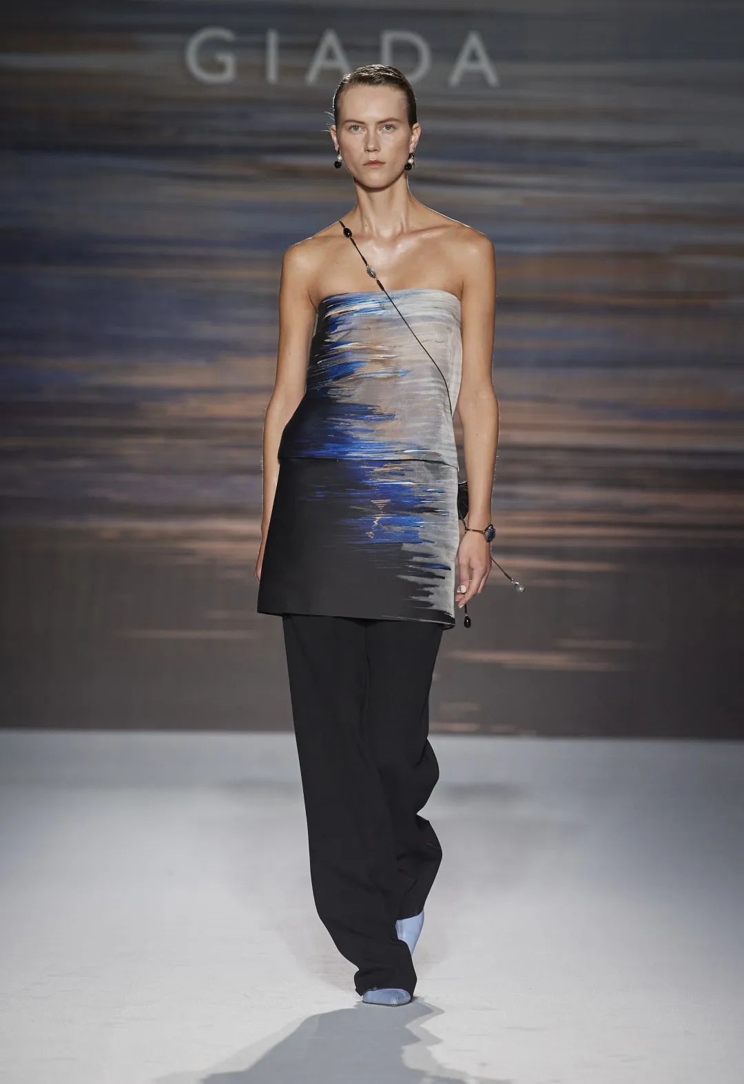 如何穿出「上东区女士」的艺术气质感