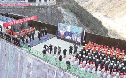 六年鏖战 续写新辉煌