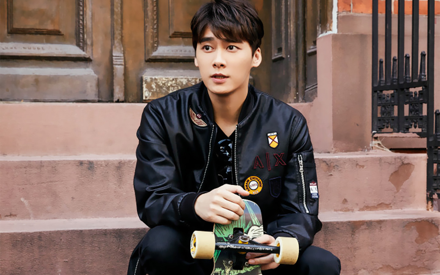 娃娃脸只服这10位明星！有人30岁还能演高中生，个个清纯可人