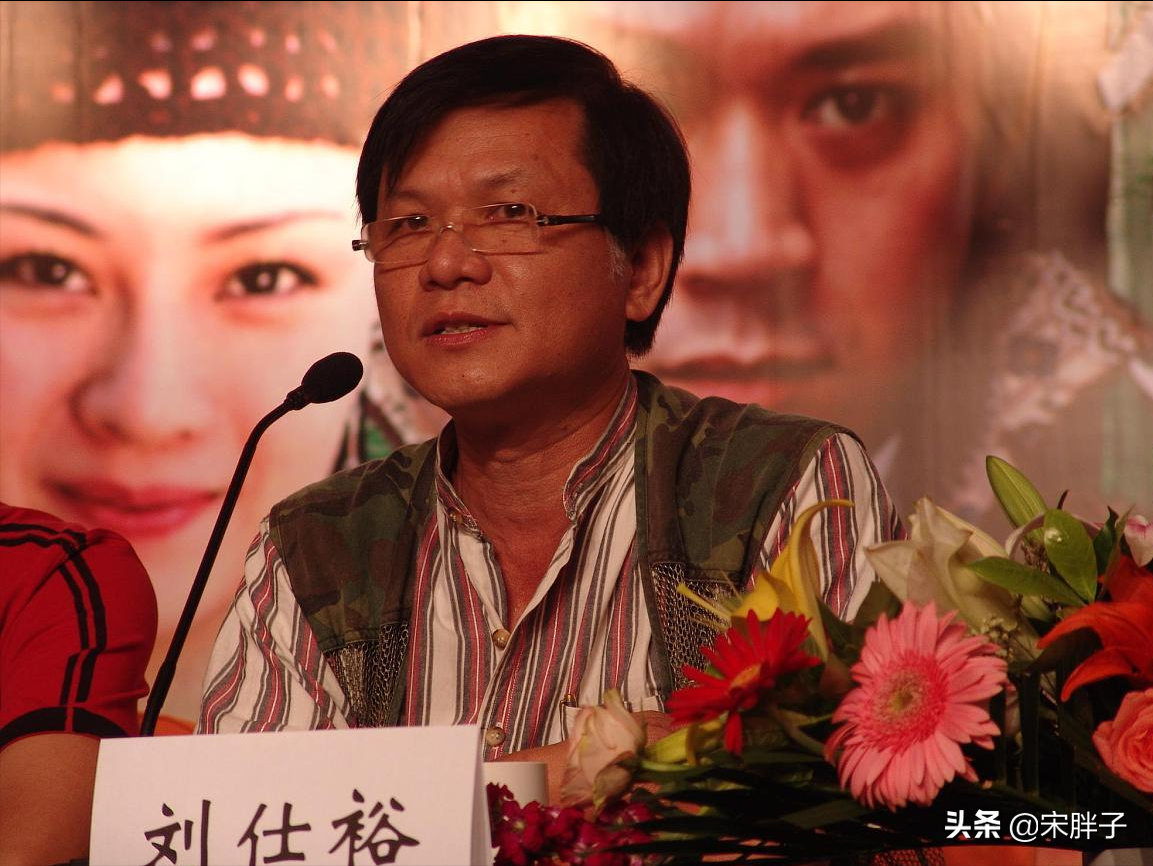 王新军娶秦海璐事业平稳，他可能是《抗日奇侠》主演中混得最好的