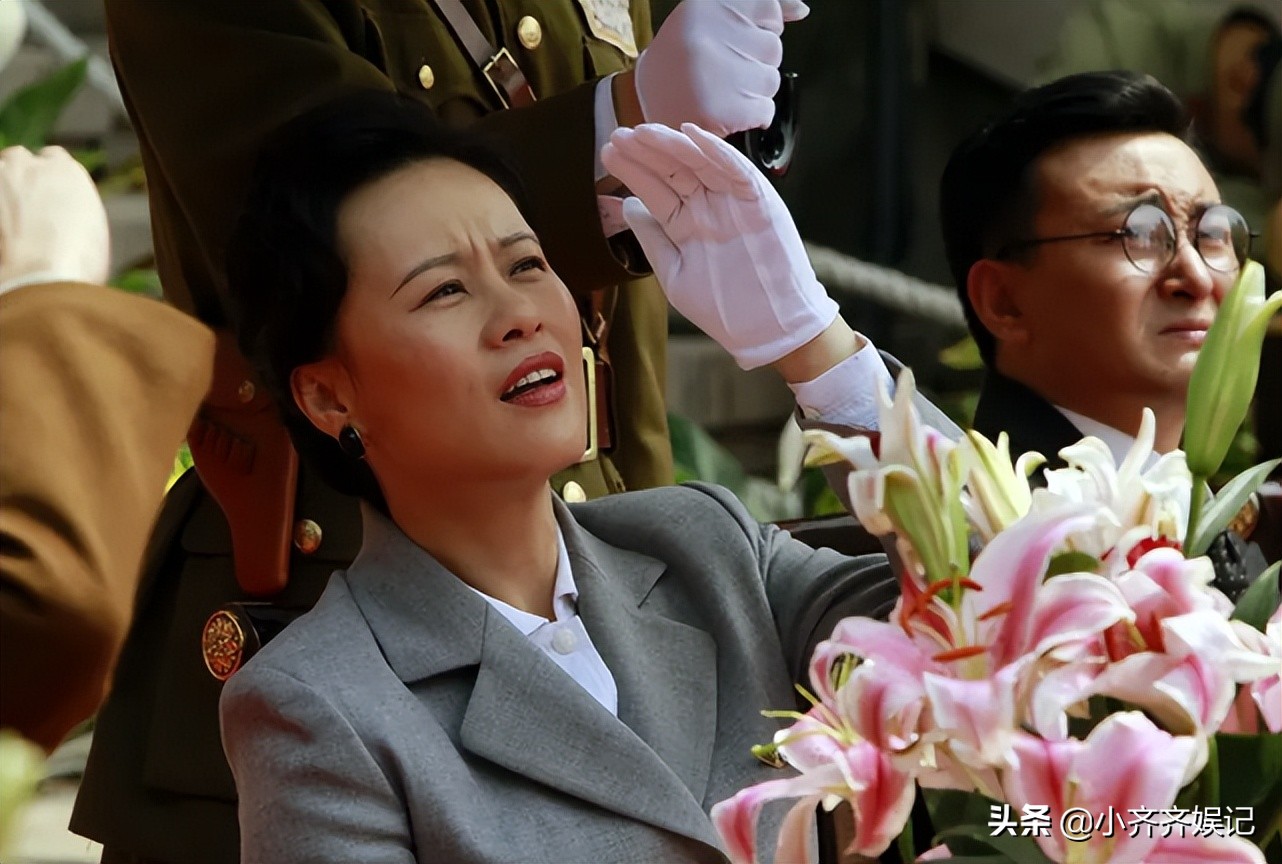 同样是演宋美龄,把邬君梅、刘涛、高圆圆等人放在一起,差别出来了