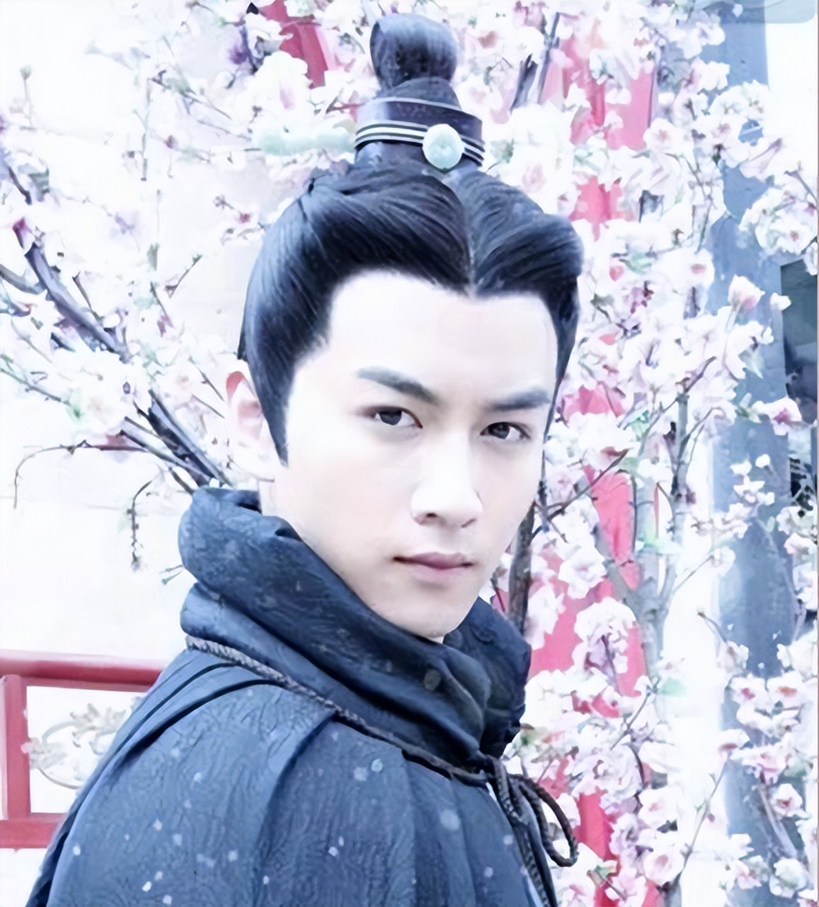 头纱吻成经典，事业巅峰结婚，遇到陈妍希是陈晓的缘还是劫？