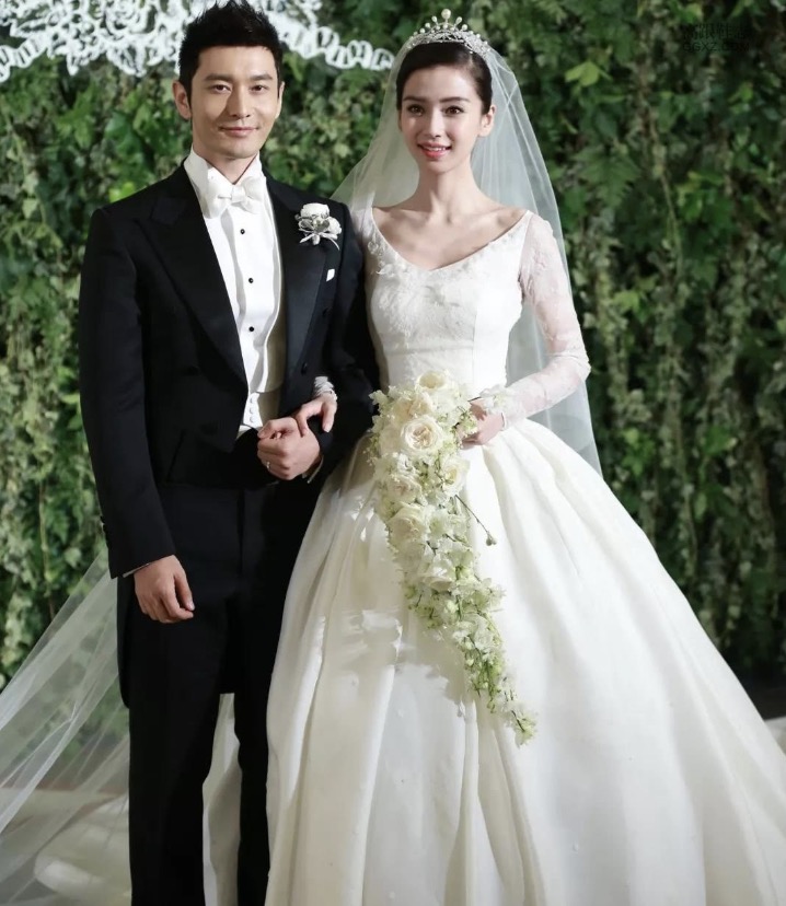 发现华点！黄晓明baby离婚，7年前参加婚礼的明星嘉宾已分了6对