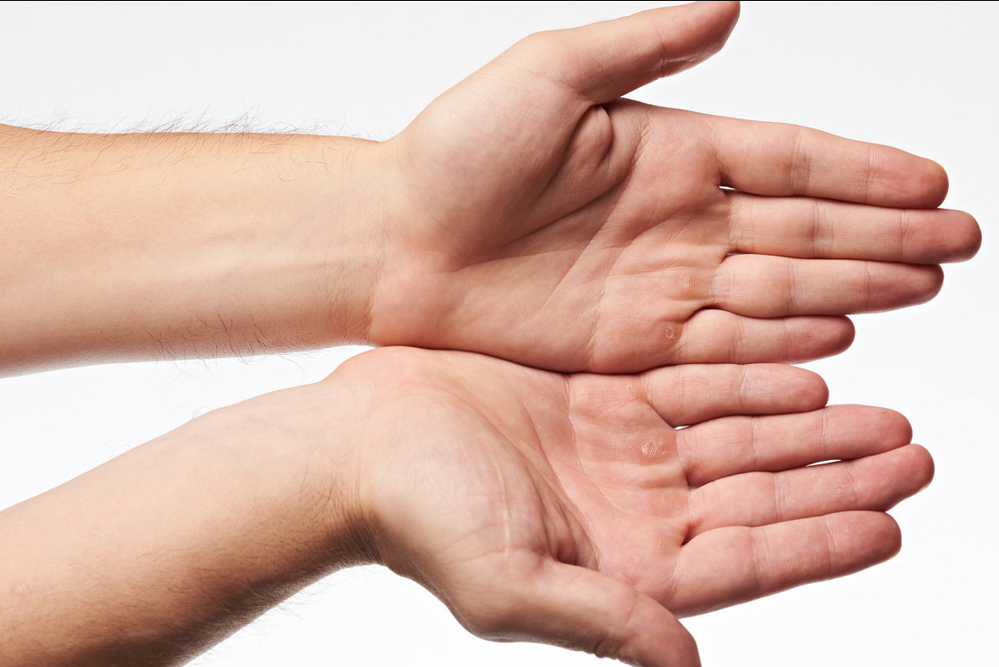 油烟机用久了油污难清洗？教你几个土办法，半年都不用清洁