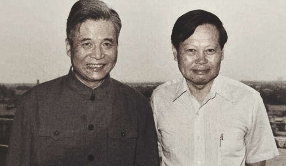 1976年毛主席离世，杨振宁远在美国说出12个字，让世界为之动容