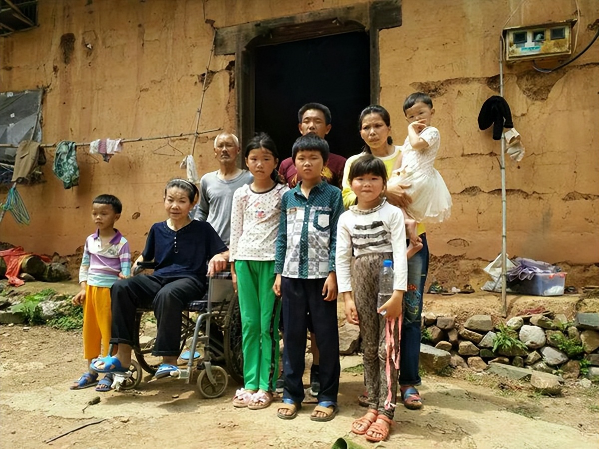 修水上杭 人民大学（江西才女伍继红）