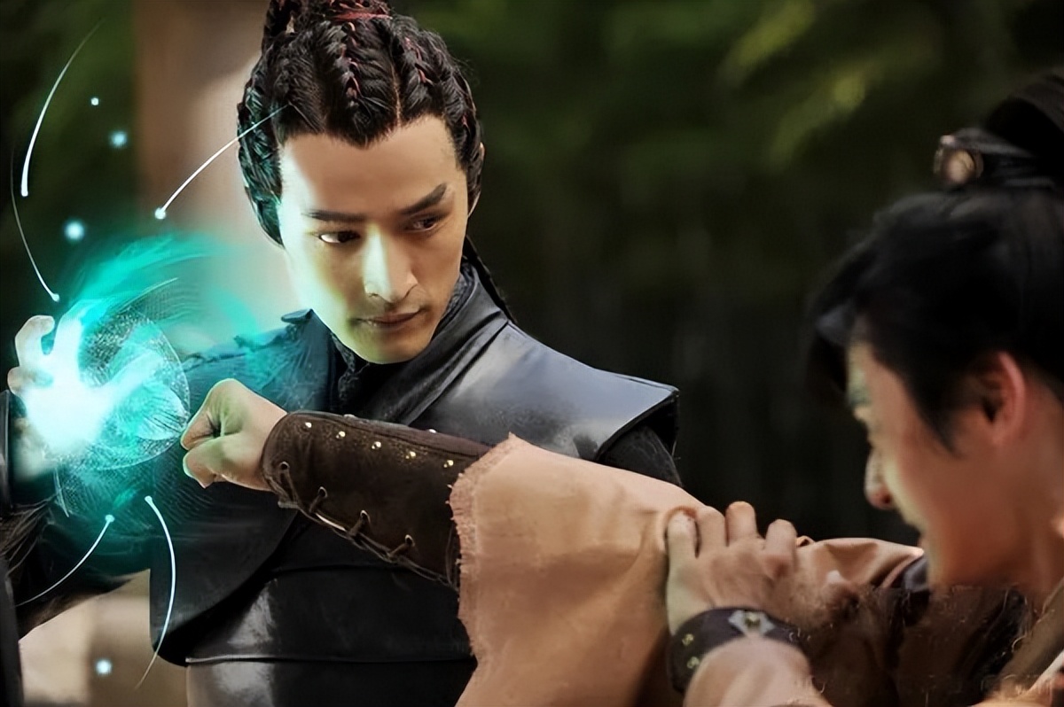 五官不端正就别演古偶了，所谓“玉面小郎君”，还得看这10位明星