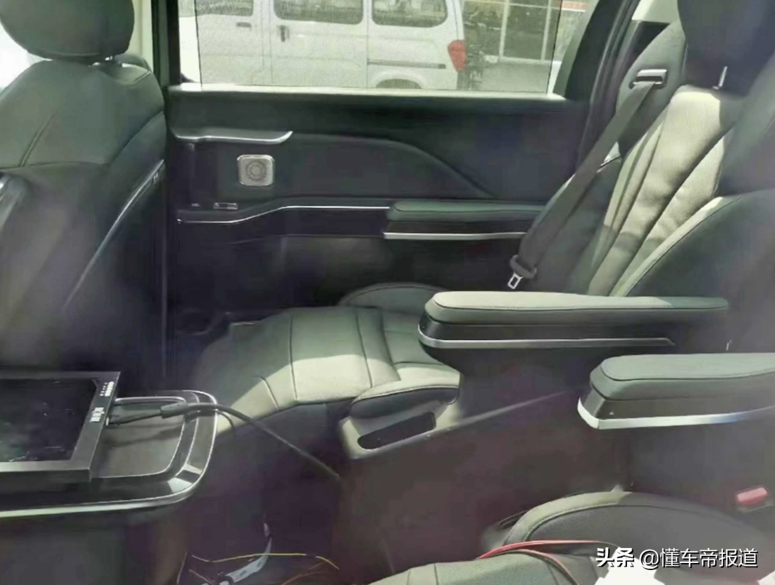 新车 | 红旗、WEY、比亚迪领衔，20万起售，盘点6款自主品牌MPV