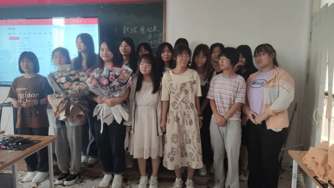 教学动态｜我们2022年上AI结课啦！祝愿大家：未来，前程似锦