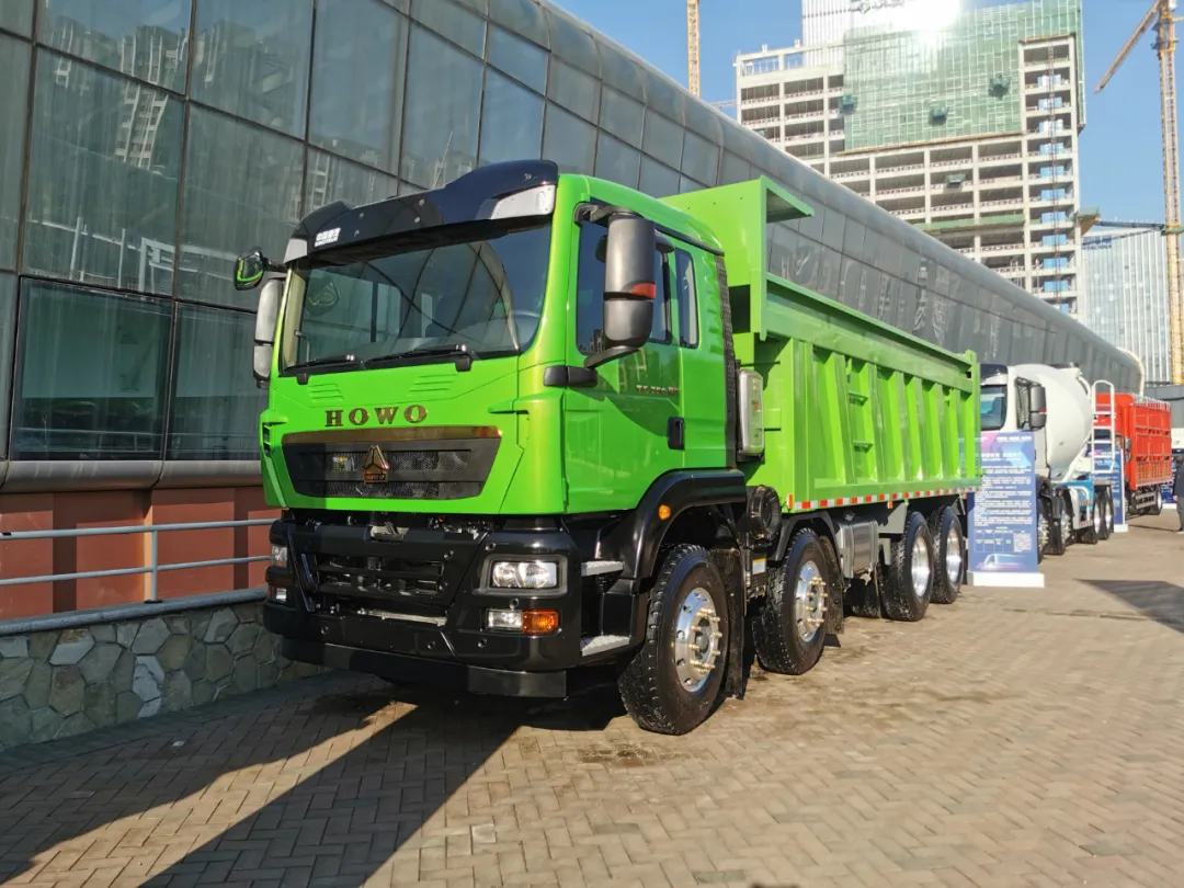 中国重汽2022年会都有啥车？600马力黄河X7丨汕德卡C9H等30多款