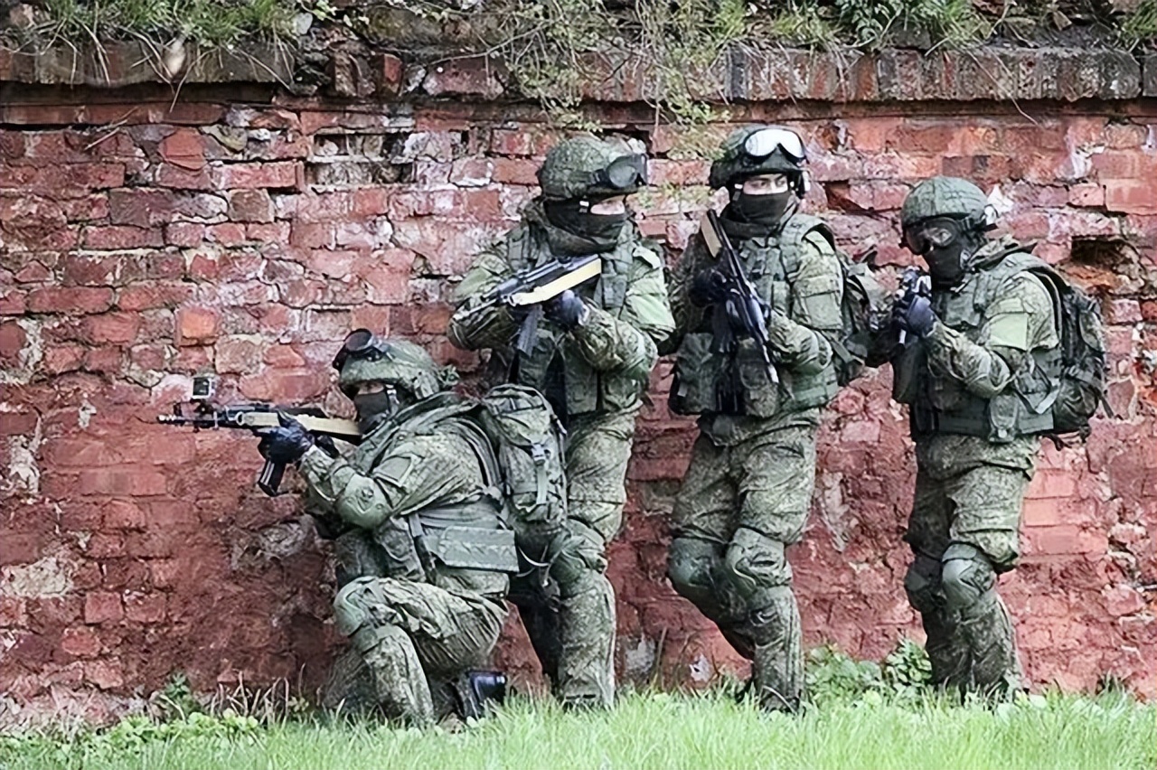 ������Ȩ�ս������ж��ӷ���ת��������������ɵĺ���