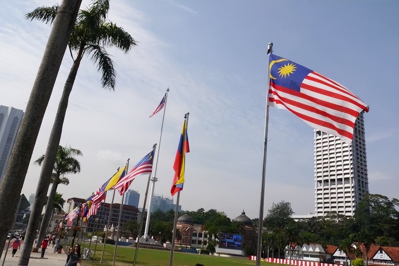 ����һ���������Ϻ�����ս�����Ϻ��ܱ߹��ң���������ѡ��