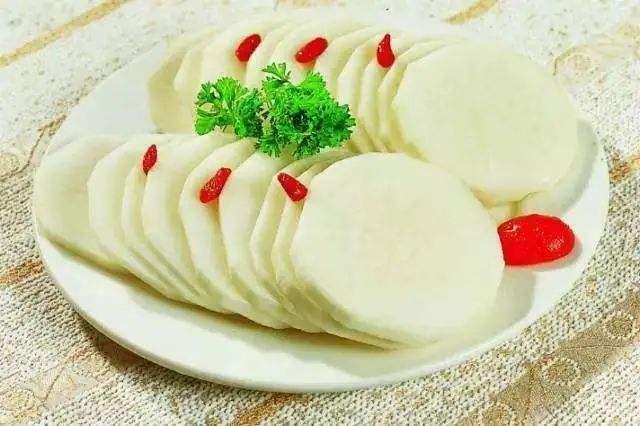 白萝卜营养高，医生提醒：这3类人最好别凑热闹，别弄巧成拙