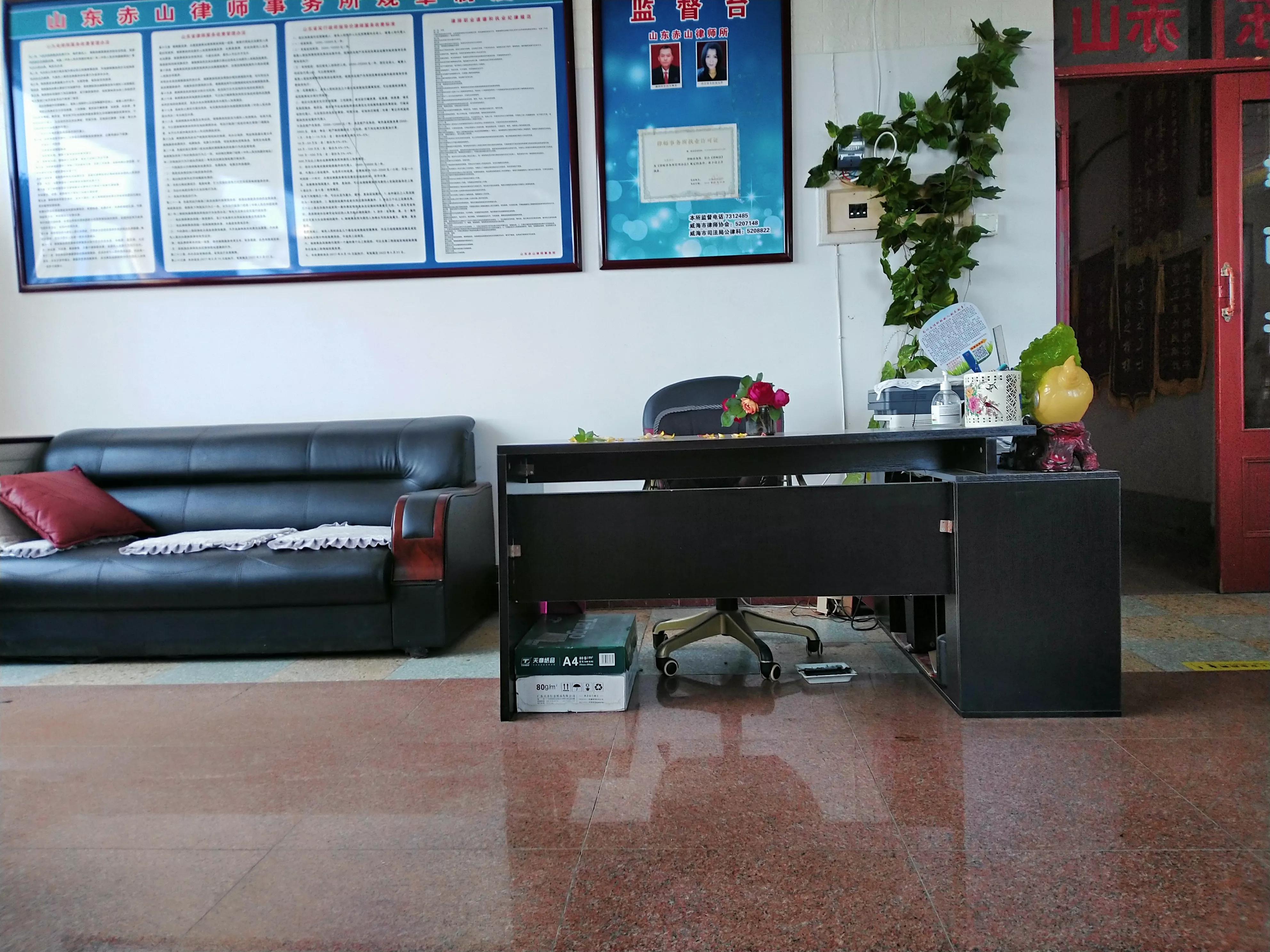 我们做律师的一定要远离三种人