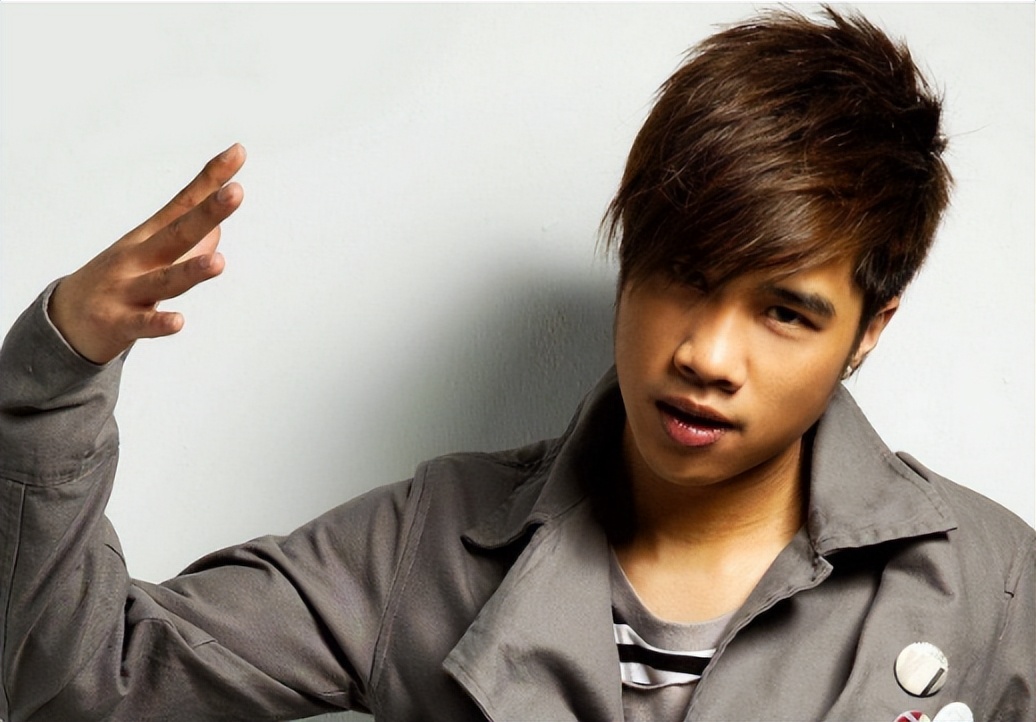 能不能再火一次，这么多年他去哪了？