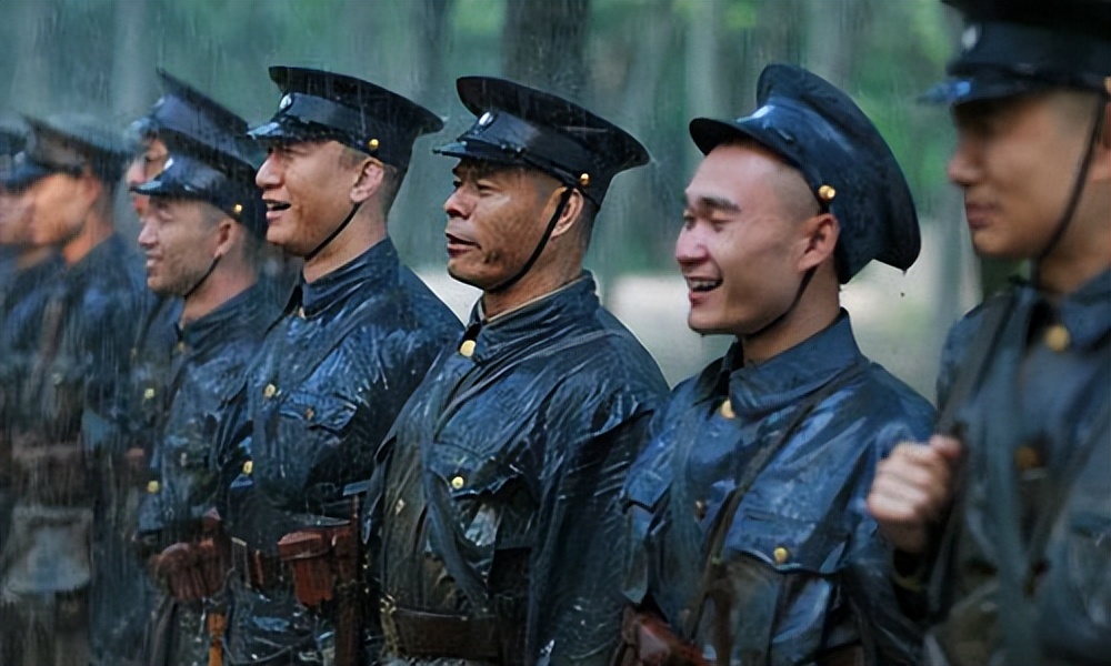 那些堪称封神的抗战剧，《伪装者》上榜，没看过感觉人生不完整