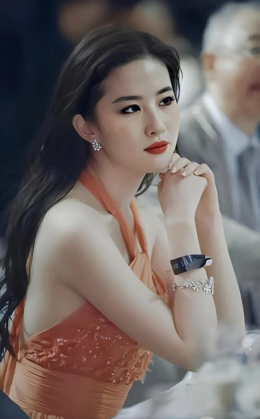 明星美图壁纸：神仙姐姐刘亦菲