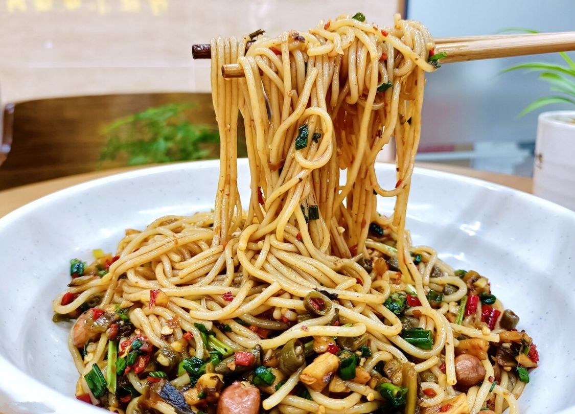 桂林米粉美食排行榜：探寻中国最地道的米粉风味
