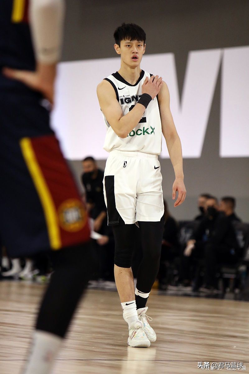 深度分析！金金&曾凡博两位中国篮球新星！谁能率先在NBA站稳脚跟