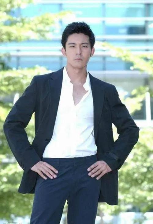 捧红了王心凌，却把他逼到退网，网友：这下你满意了吗？