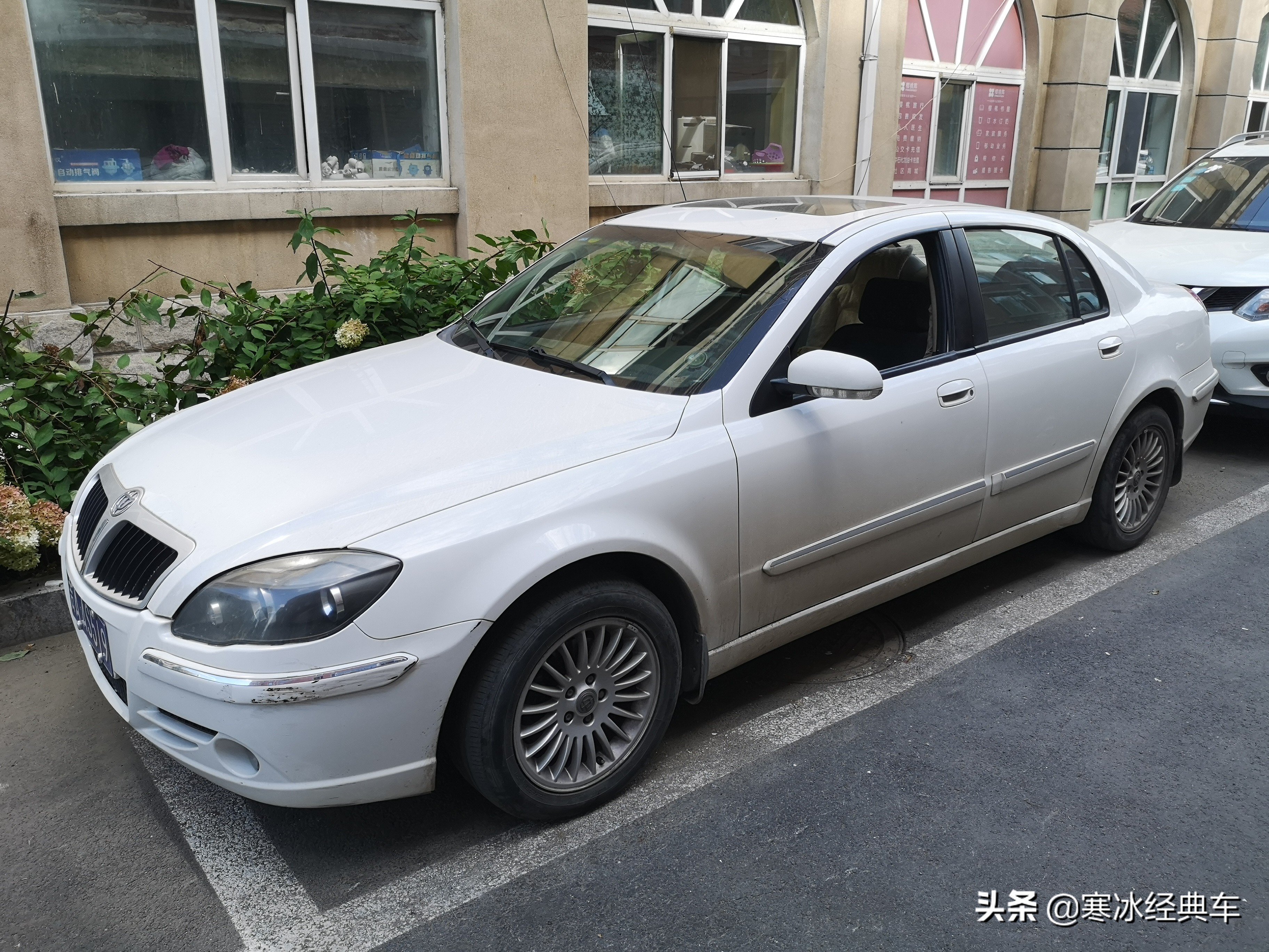 为何我们对老车念念不忘，探秘内心经典车文化的根源