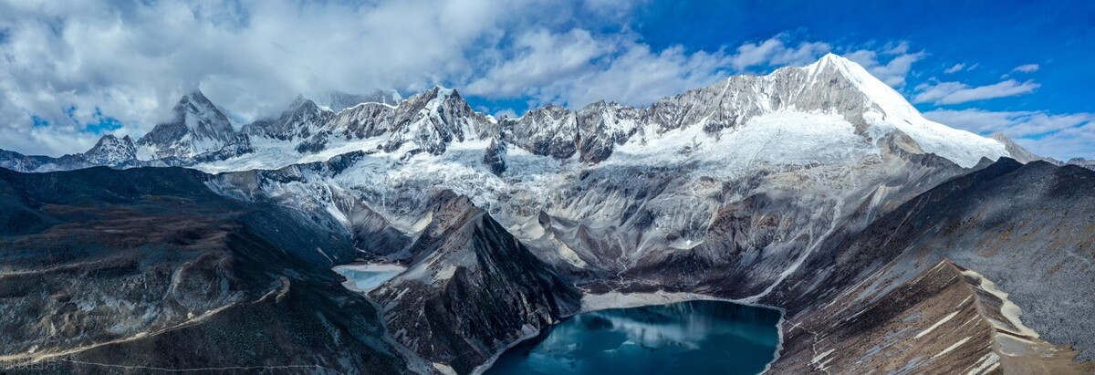 2,库拉岗日雪山