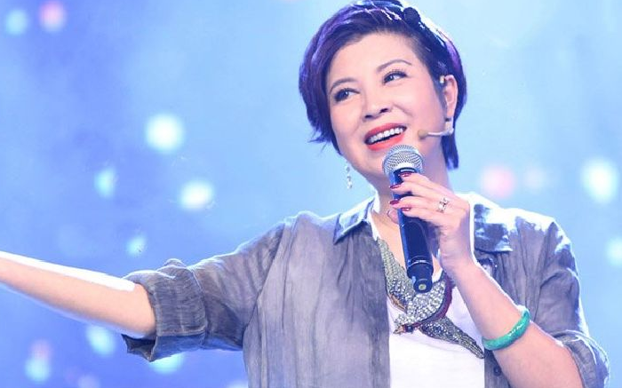 杭天琪：二婚嫁小13岁老公，47岁冒险生二胎，如今婚姻状况如何？