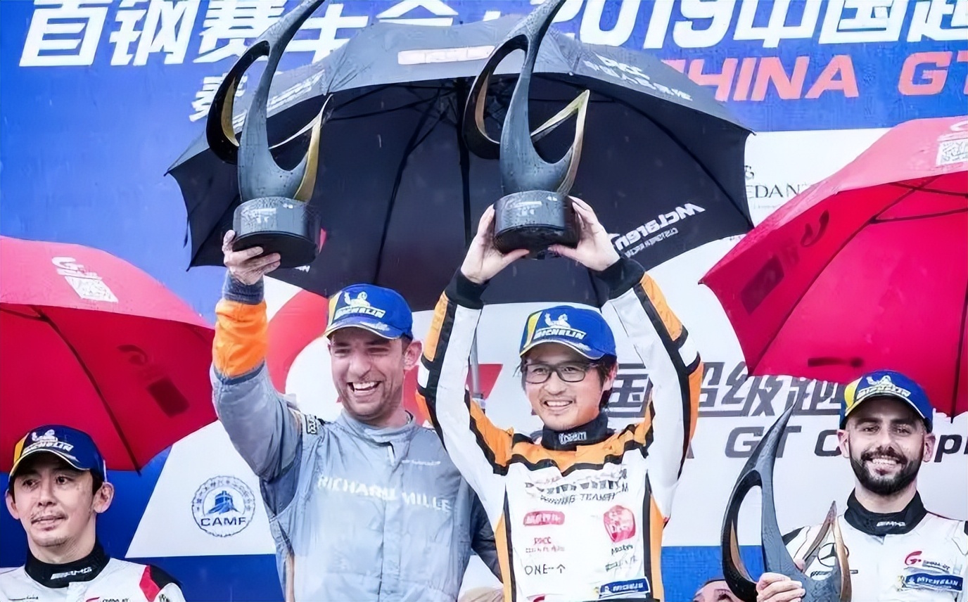 真是人比人气死人，这些明星们在其他领域也那么优秀