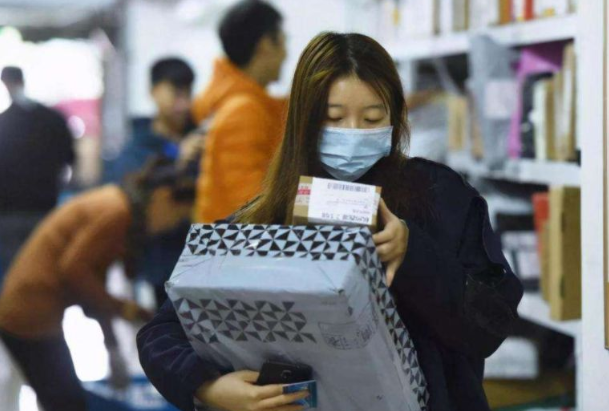 上了大学后才发现，原来贫困生也能“隐性”，仅从外表根本看不出