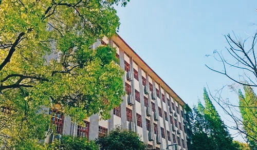 如果四川畜牧兽医学院没并入西南大学，它今天会是什么身份呢？