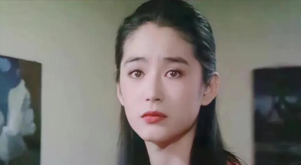 有一种“自卑”叫我好丑，这3位女星从来都不照镜子的吗？