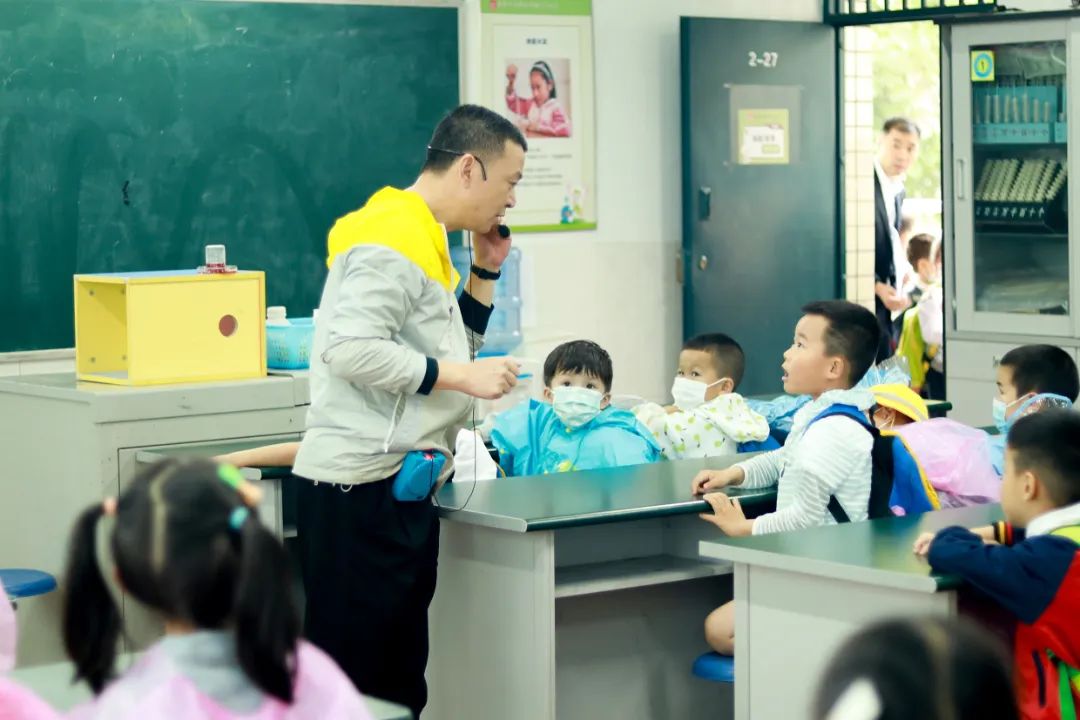 快乐衔接 共赴美好｜华阳实验小学积极认真做好科学幼小衔接活动