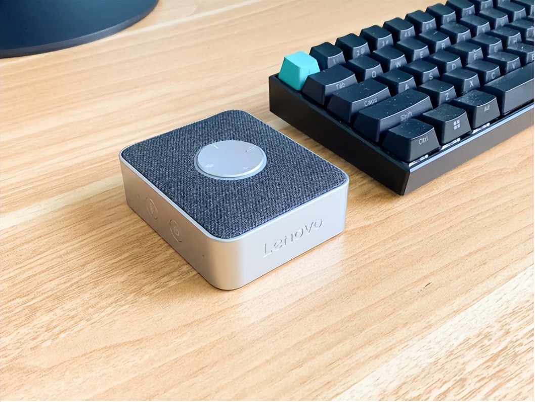 轻松混合办公，录音转写翻译全能——thinkplus口袋全向麦
