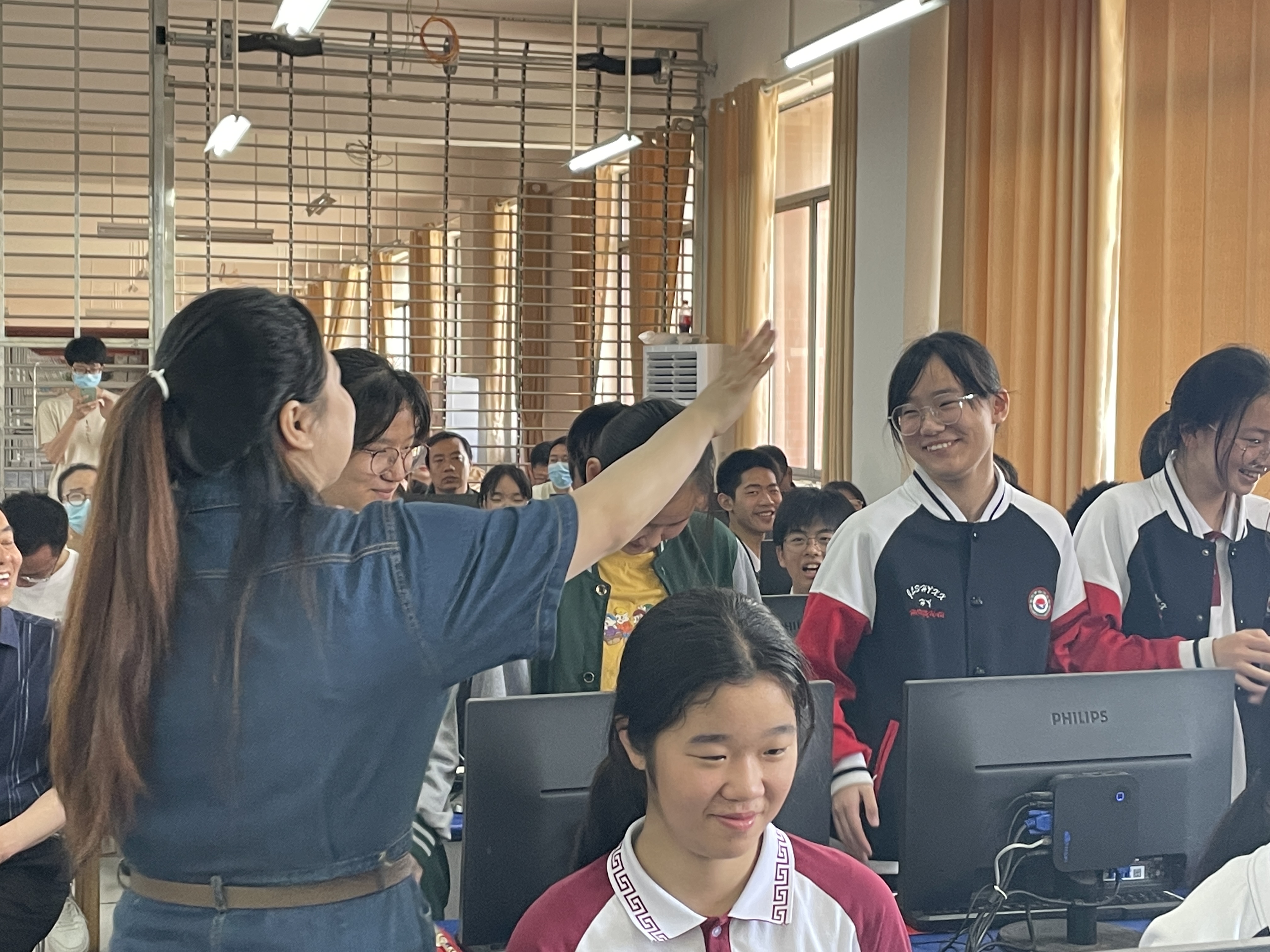 心灵广雅走进监利市弘源学校