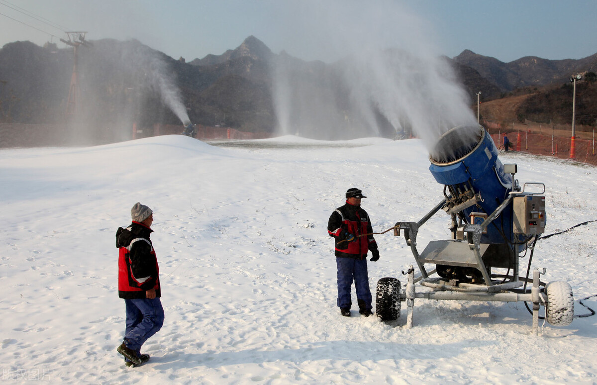 冬天就要滑雪啊！为大家奉上北京的18个宝藏滑雪场，快去打卡吧