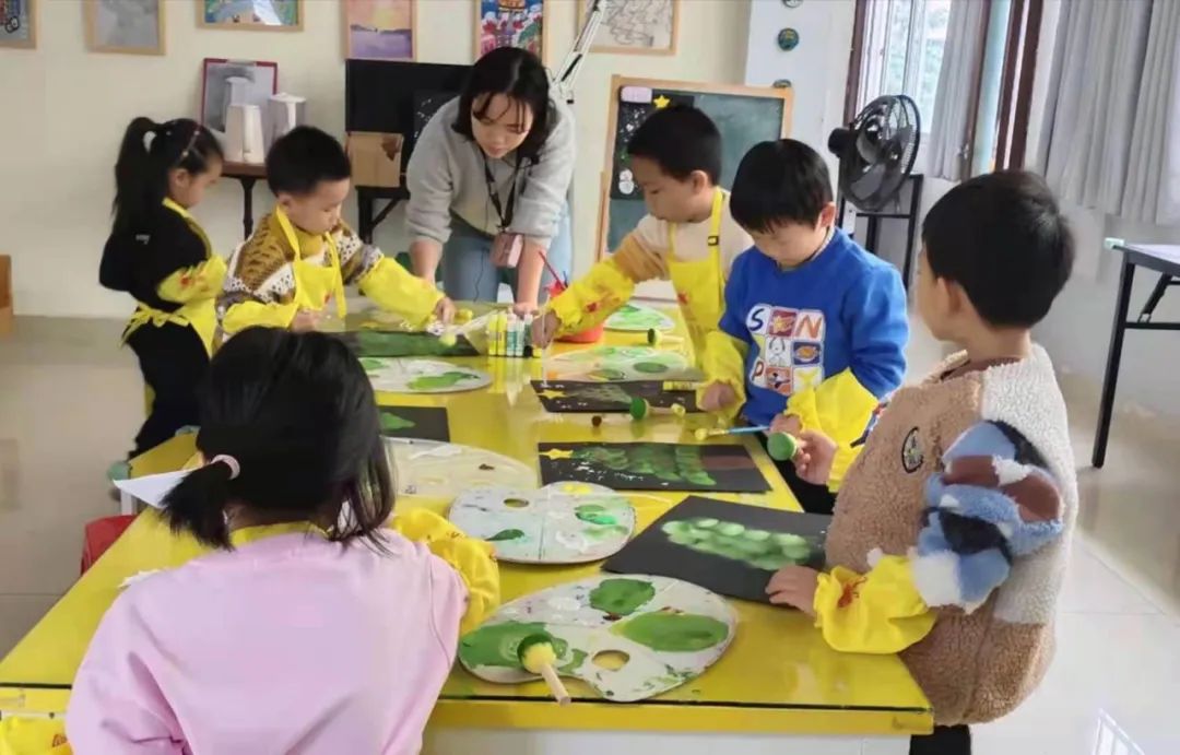 艺术小薯——广州——艺术家冯仕恒青少年美学创意夏令营