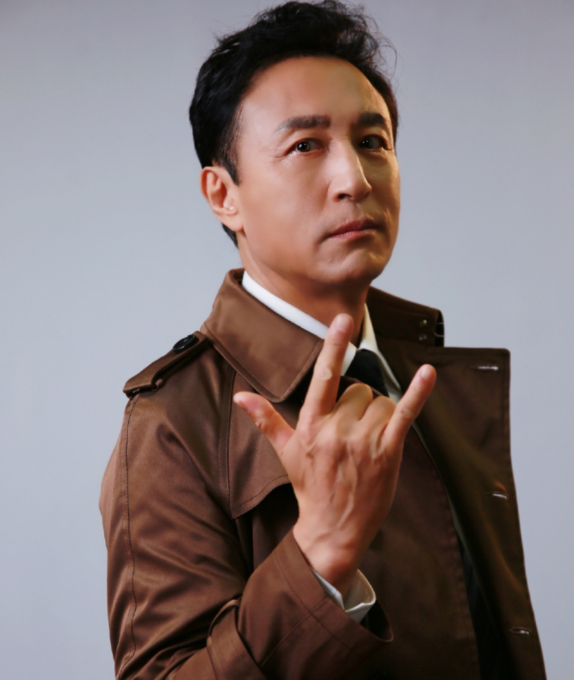 王洛勇：妻子推亮了我的一片天，我们有一双儿女，我会爱她一辈子