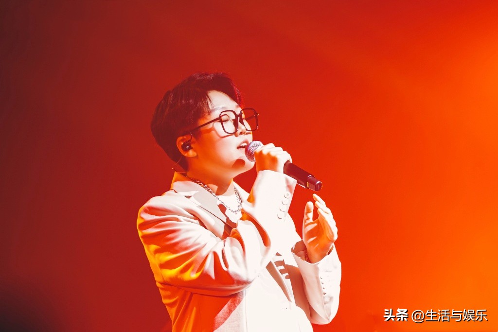 中国好声音2021总决赛(2021好声音学员：亚军已成焦点，为啥冠军去央视跨年却无人问津？)