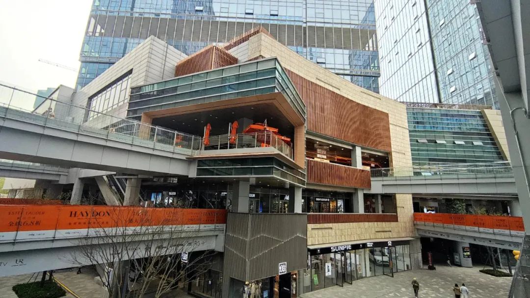 设计见闻｜颜值型店面设计之莱安中心万象天地篇