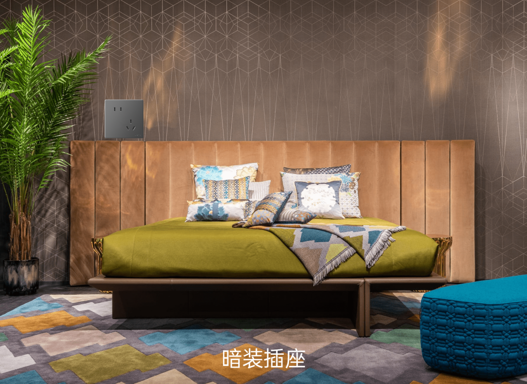 选明装还是暗装？没听老电工的话，邻居重装悔哭
