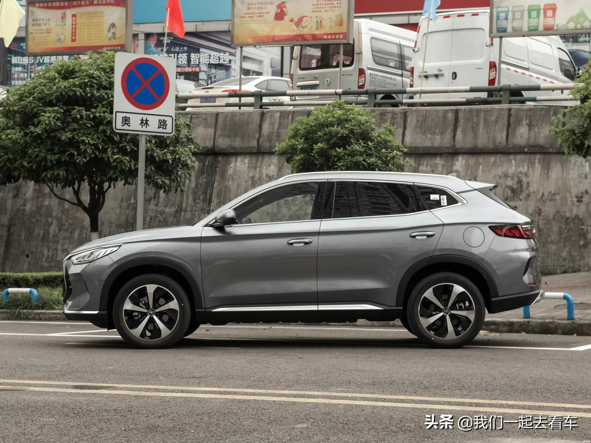 5月销量王，比亚迪宋PLUS新能源，外观时尚，续航不错