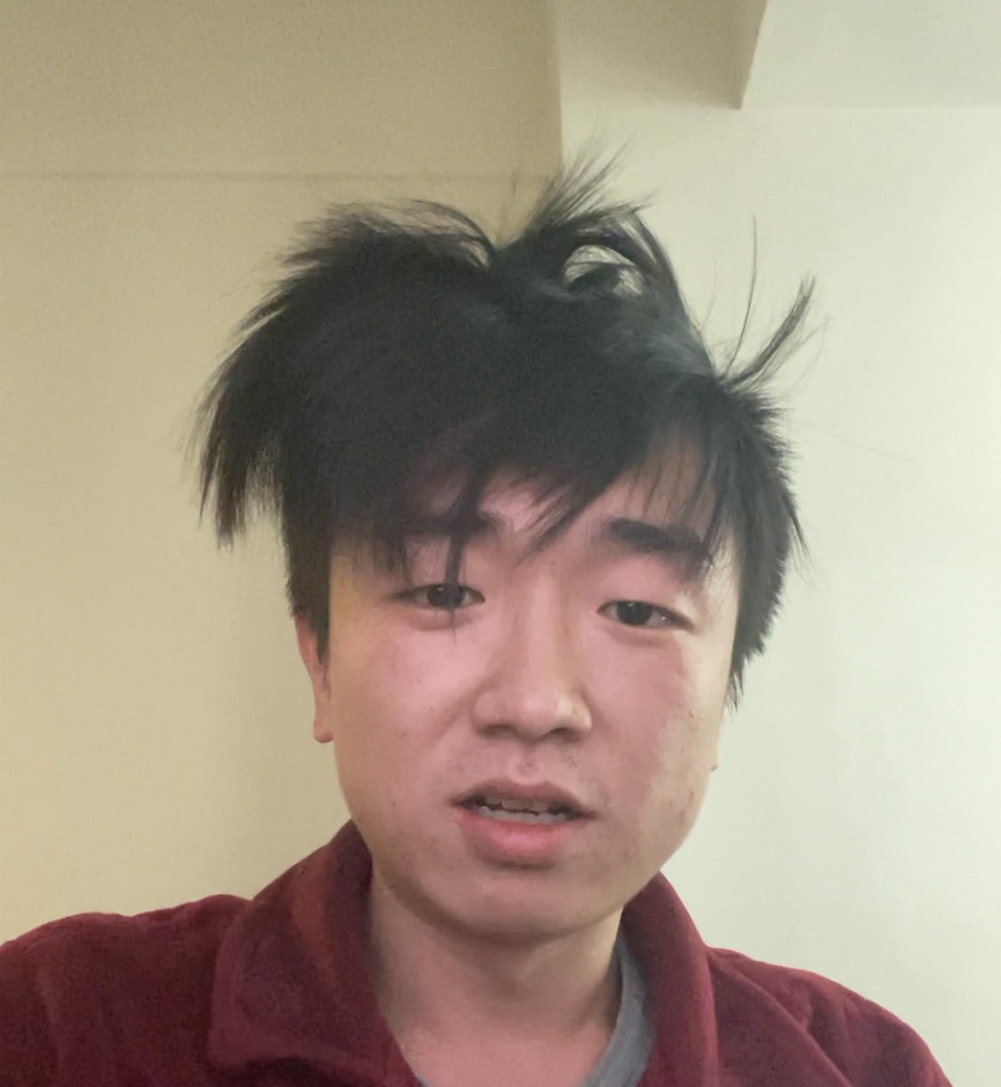 轻松搞定日常发型，畅醒发蜡、定型喷雾让你秒变精致男孩清爽干净