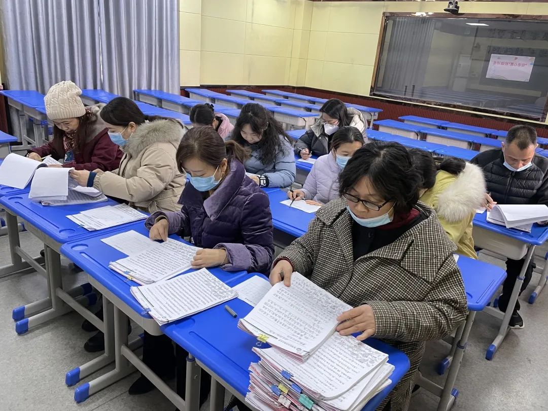 纸短情长，见字如面表心声——洛龙区安乐逸夫小学家校合作共育